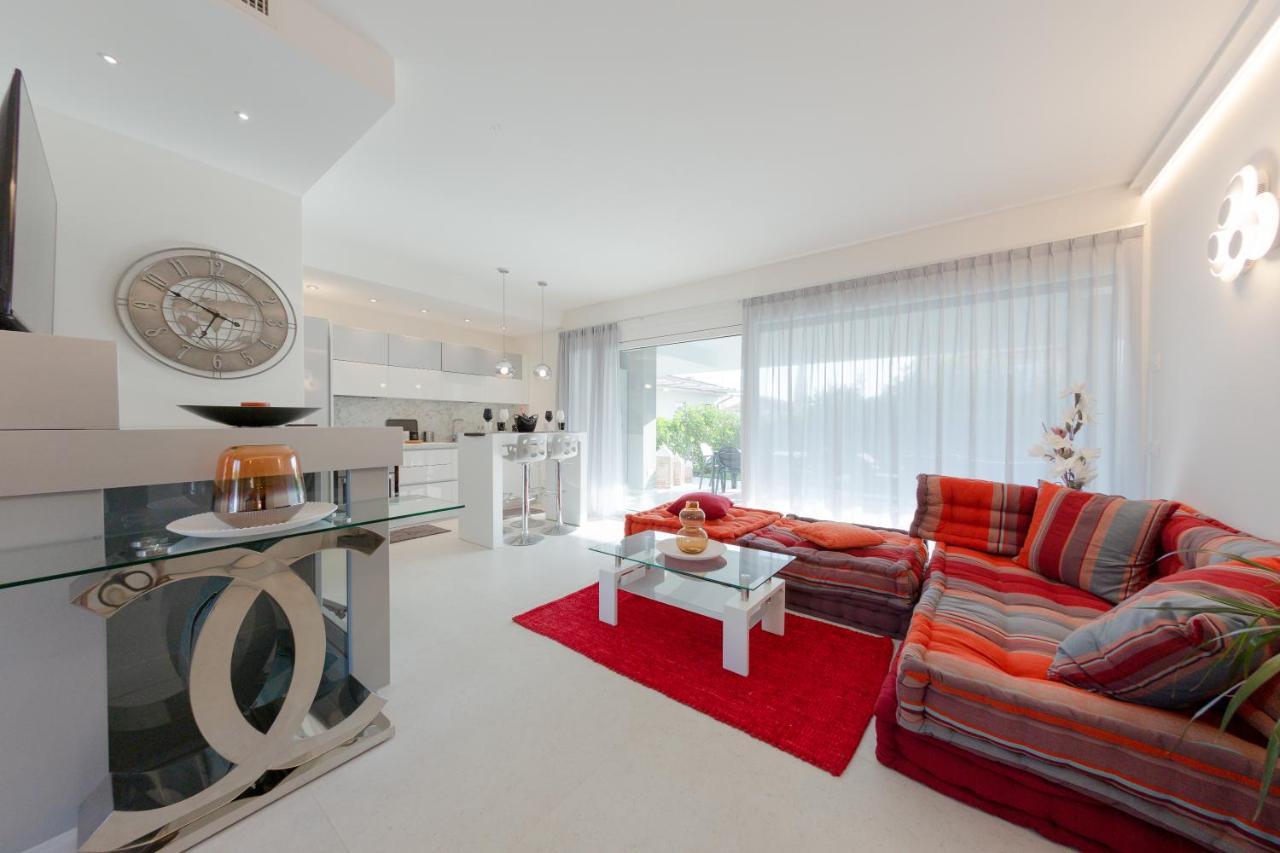 Magic Luxury Apartments Bardolino Esterno foto
