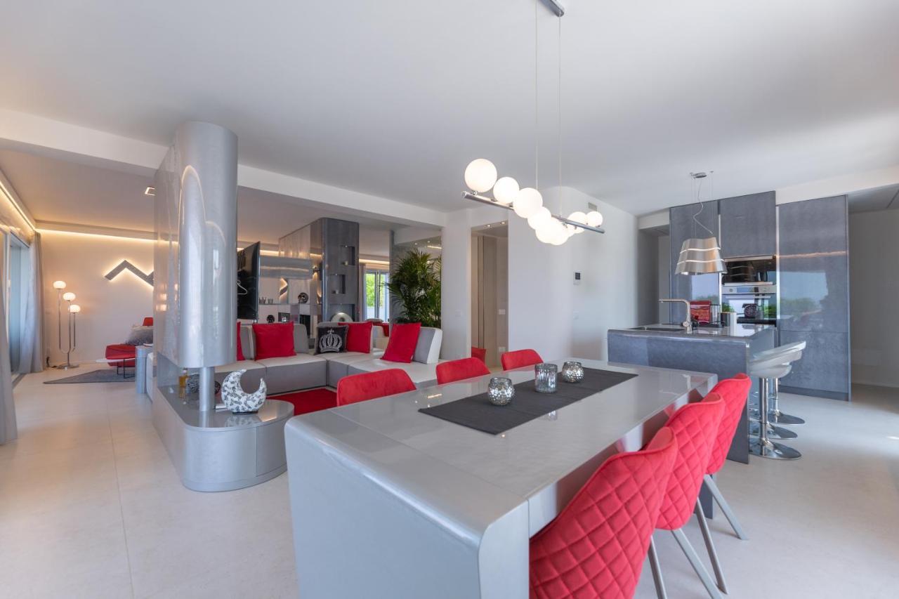 Magic Luxury Apartments Bardolino Esterno foto