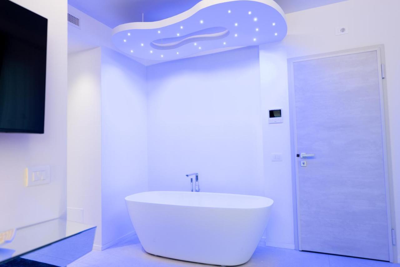 Magic Luxury Apartments Bardolino Esterno foto