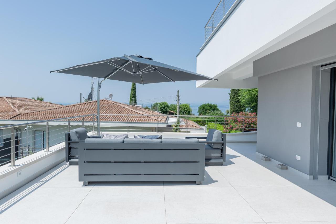 Magic Luxury Apartments Bardolino Esterno foto