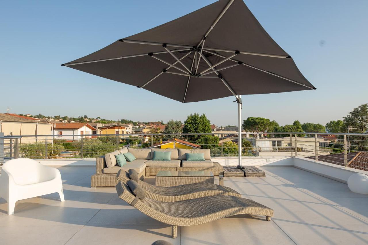 Magic Luxury Apartments Bardolino Esterno foto