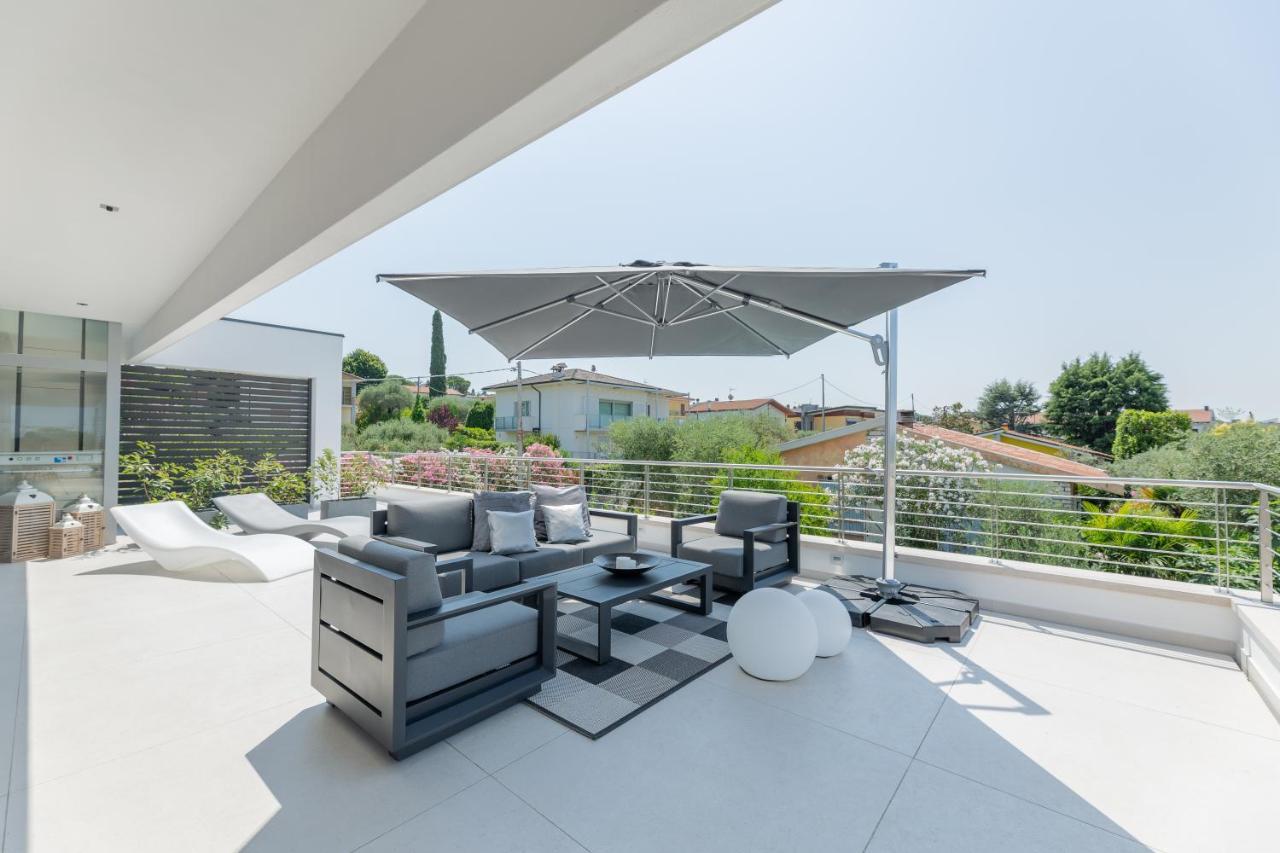 Magic Luxury Apartments Bardolino Esterno foto