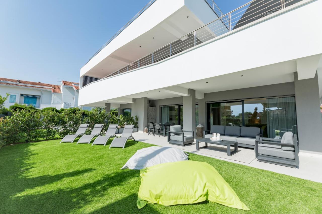 Magic Luxury Apartments Bardolino Esterno foto