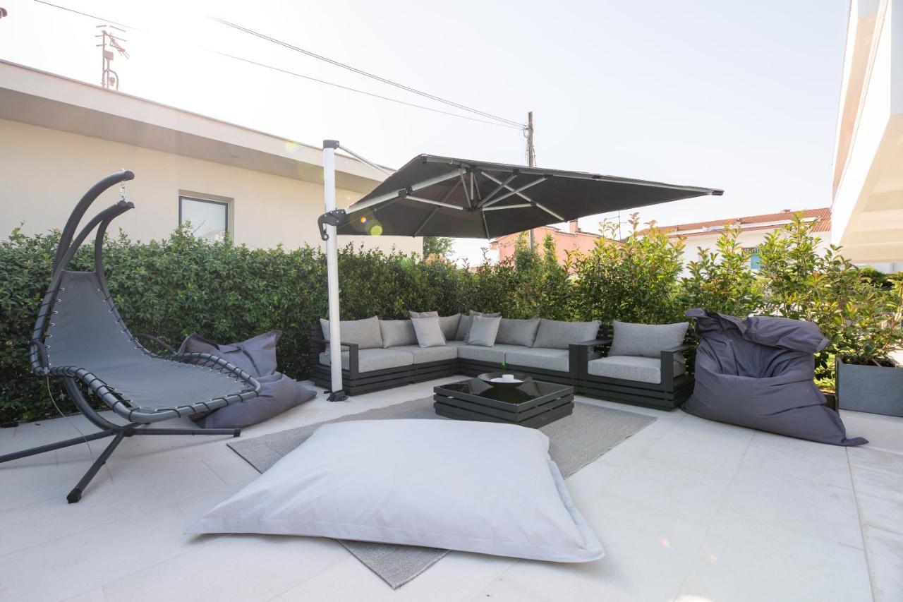 Magic Luxury Apartments Bardolino Esterno foto
