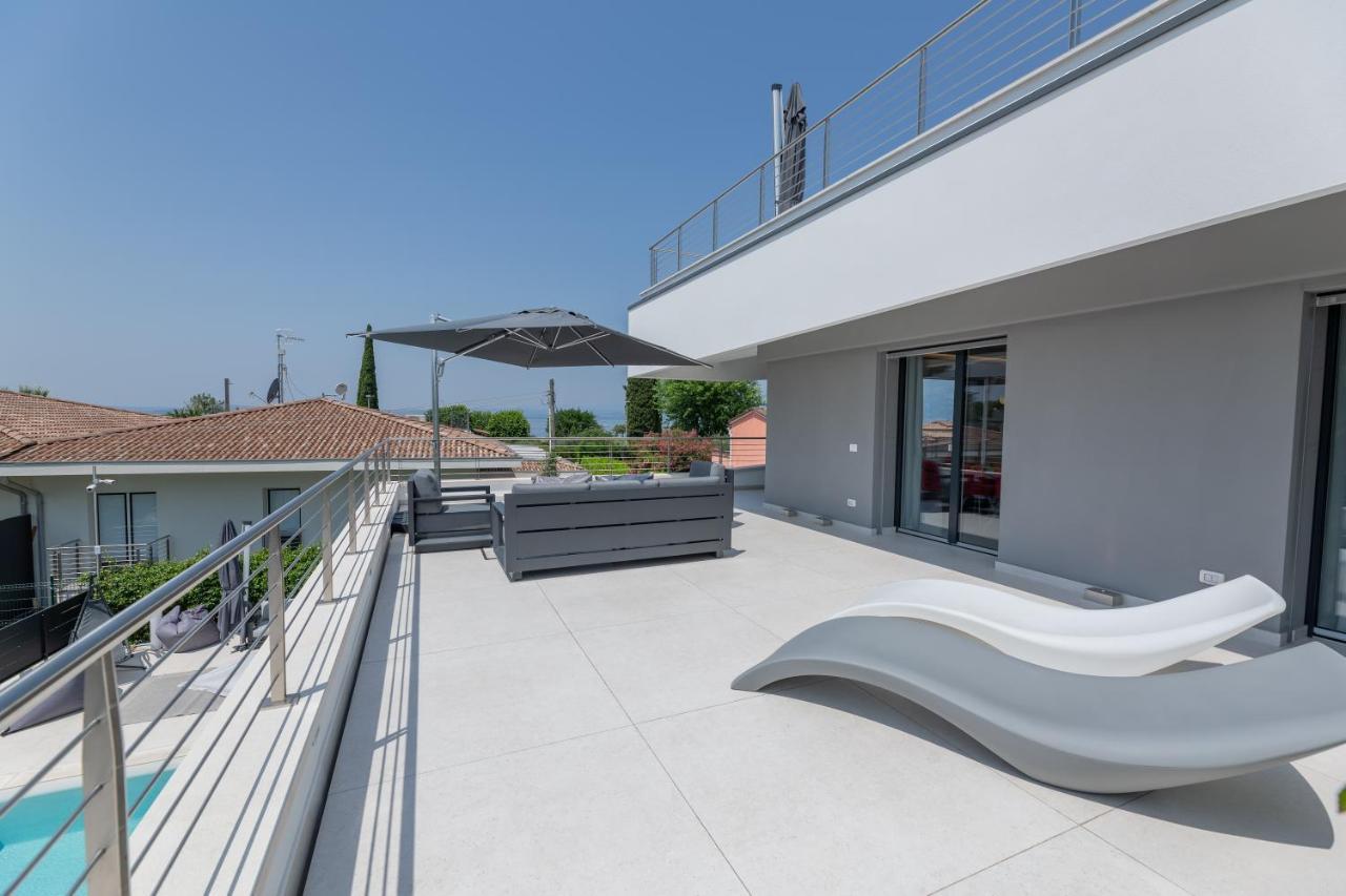 Magic Luxury Apartments Bardolino Esterno foto