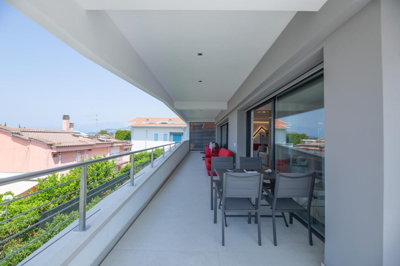 Magic Luxury Apartments Bardolino Esterno foto
